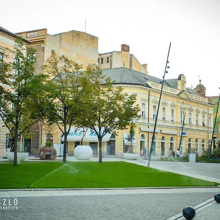 Ruben Apartman City Center Debrecen Eksteriør bilde